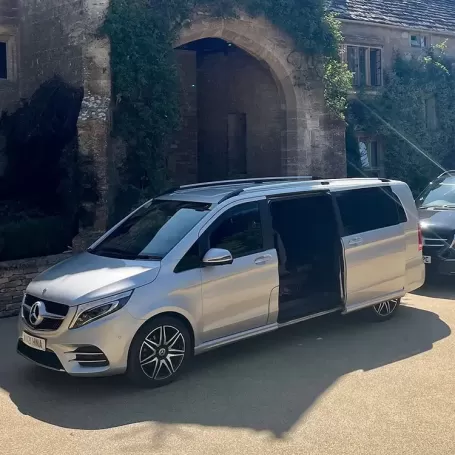 Aston Parker minibus transfers