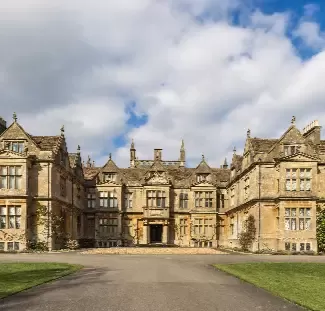 Corsham transfer services